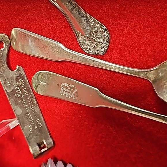 8 pcs of Antique VTG Kitchenware  Drawer Clean Out LOT - Picture 4 of 7